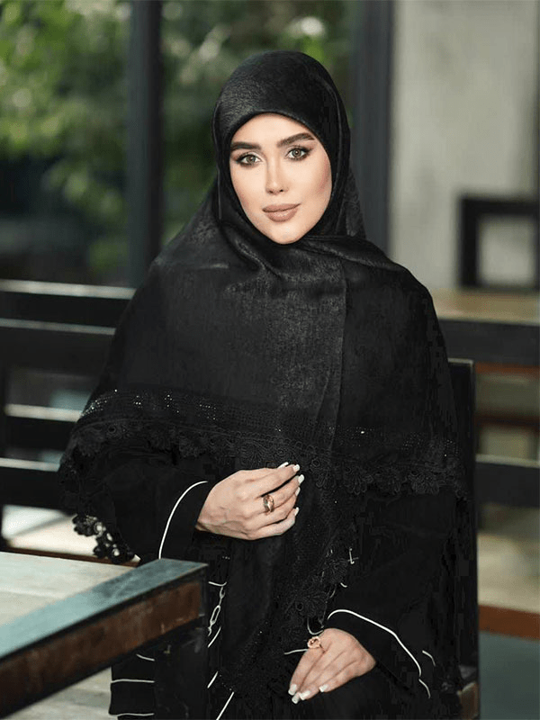 rosari kopra image3 روسری مشکی کوپرا نگین دار - تصویر 1